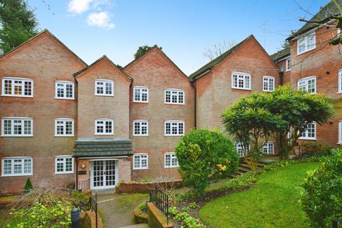 undefined, King Harry Lane, St Albans, AL3