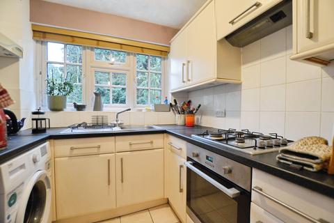 undefined, King Harry Lane, St Albans, AL3