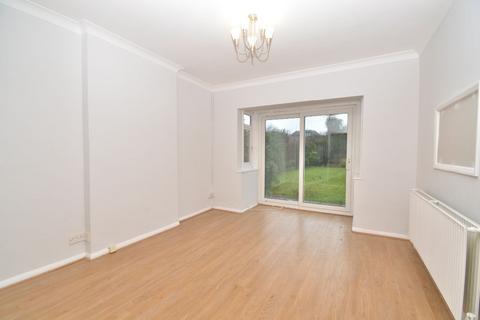 undefined, Elmhurst Drive, Hornchurch