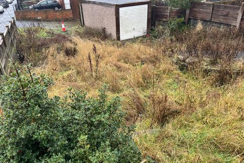 undefined, Heckmondwike, West Yorkshire, WF16