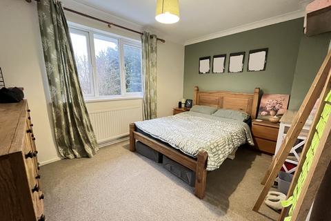 2 bedroom terraced house for sale, The Josselyns, Suffolk IP11