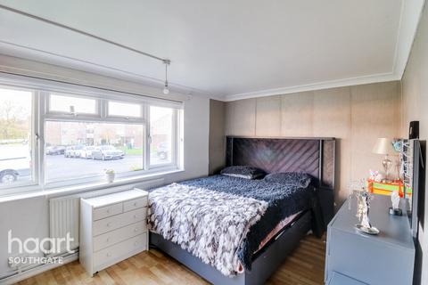 2 bedroom flat for sale, Coppetts Road, London