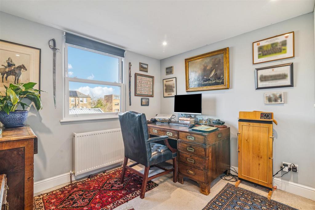 Cranbrook Road, W4 - FOR SALE