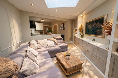 3 bedroom terraced house for sale, Cunnington Road, Braintree