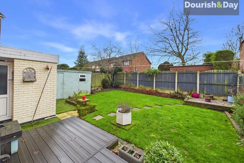 4 bedroom detached house for sale, Chestnut Close, Stafford ST18