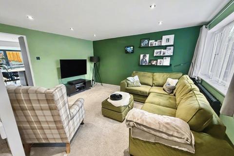 undefined, 34 Sunningdale Drive, Daventry, NN11 4NZ