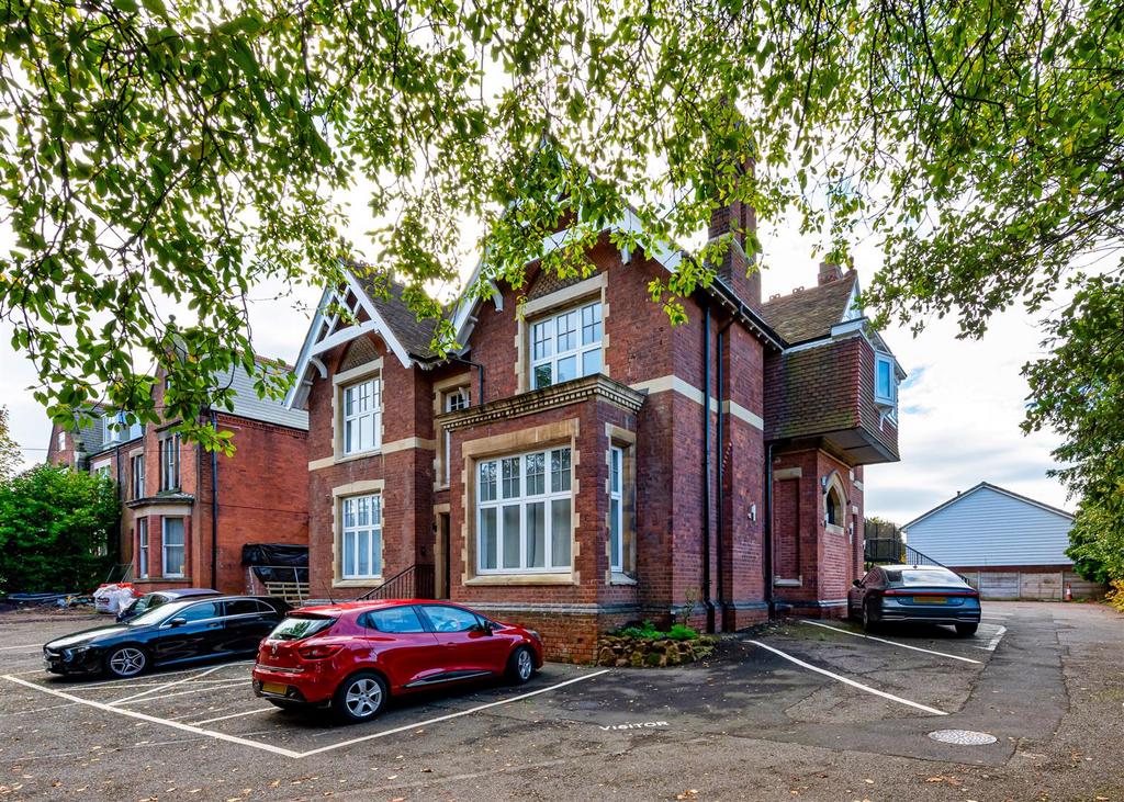 Beacon House-front4 OCT23.jpg