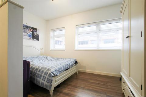 undefined, Newmarket Road, Cambridge CB5