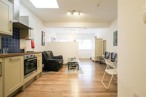 undefined, Newmarket Road, Cambridge CB5