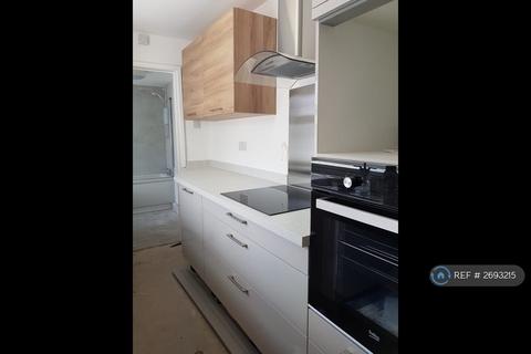 4 bedroom terraced house to rent, Lime Street, Sunderland, SR4