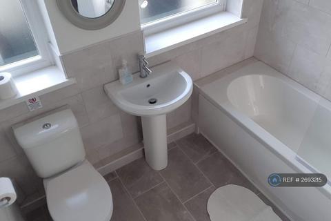 4 bedroom terraced house to rent, Lime Street, Sunderland, SR4