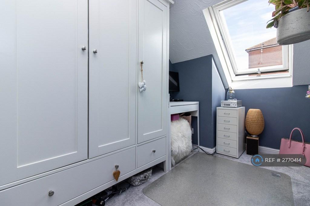 Single Bedroom
