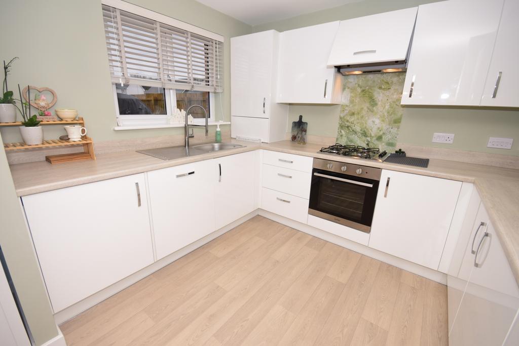 Kitchen/Dining