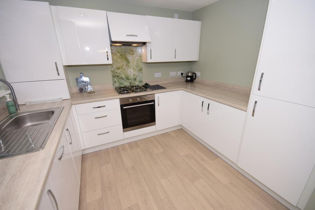 Kitchen/Dining