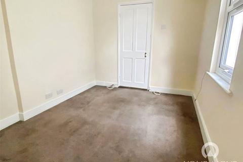 3 bedroom house to rent, Old Road West, Kent DA11