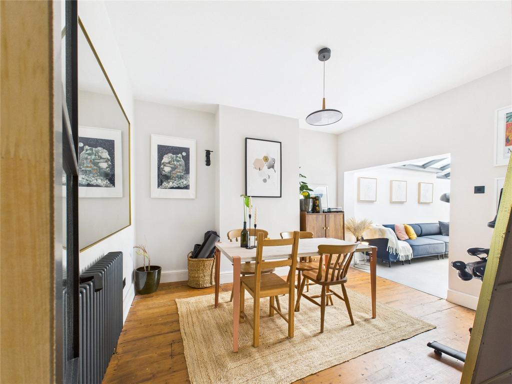 Picture No. 33