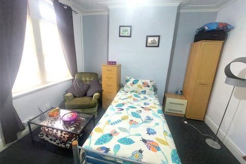 2 bedroom terraced house to rent, Leacroft Road, Derby, DE23