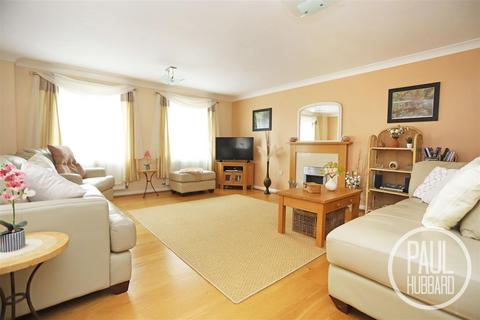 undefined, Thixendale, Carlton Colville, NR33