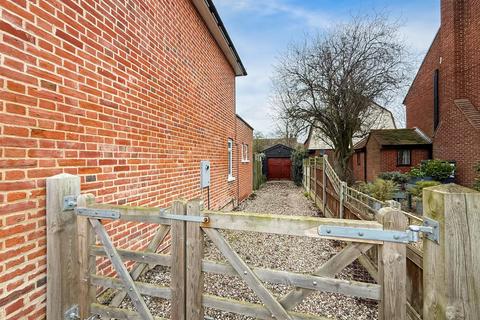 3 bedroom semi-detached house for sale, South Street, Tillingham, Southminster