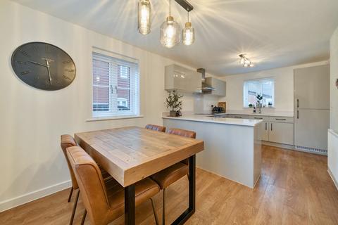 undefined, Fontwell Drive, Towcester, Northamptonshire, NN12