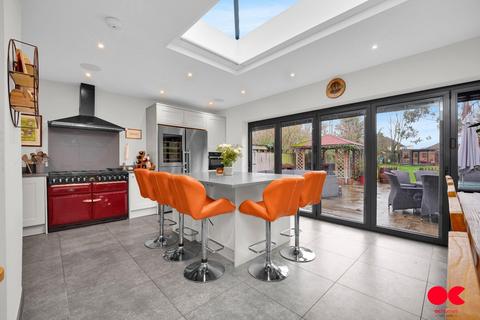 undefined, Ardleigh Green Road, Hornchurch RM11
