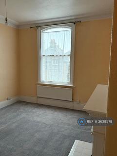 undefined, Royal Avenue, Scarborough, YO11