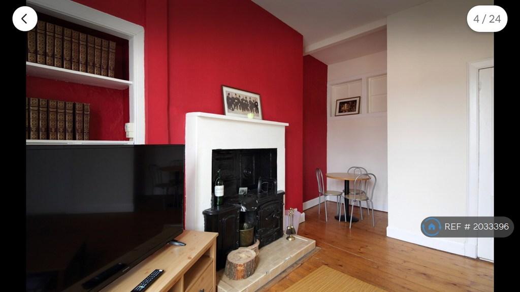 Fireplace With Alcove