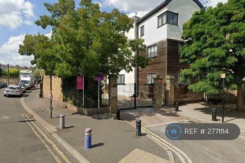 undefined, Old Station Way, London, SW4