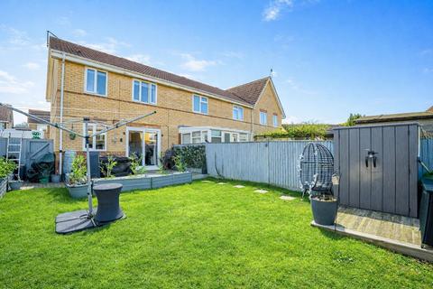 3 bedroom end of terrace house for sale, Honeysuckle Close, St. Leonards-On-Sea