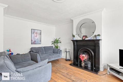 undefined, DANIEL THOMAS | Mile Close, Waltham Abbey, EN9