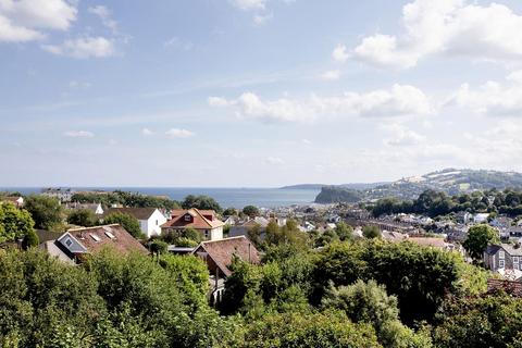 2 bedroom flat to rent, Flat 5, 44 Ferndale Road, Teignmouth, TQ14 8NQ