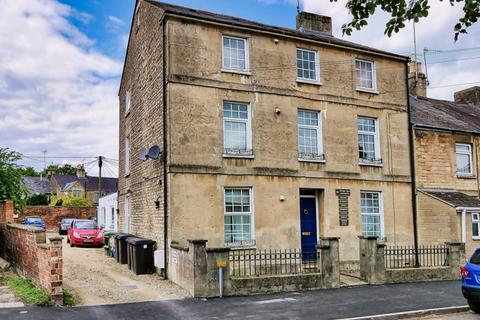 undefined, Victoria Road, Cirencester, GL7