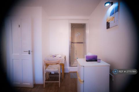 undefined, London, London, NW2