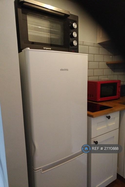 Fridge/Freezer