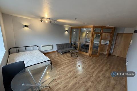 undefined, Seymour Grove, Manchester, M16