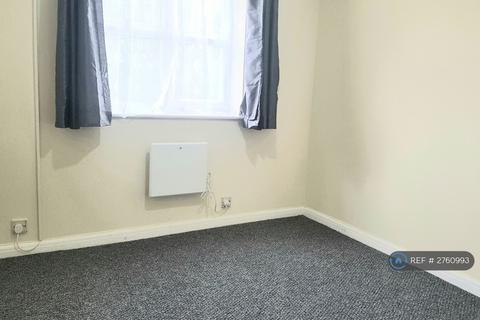 2 bedroom flat to rent, Harewood Court, Harrow, HA3