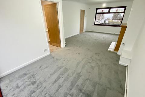 3 bedroom semi-detached house for sale, Llewellyn Park Drive, Morriston, Swansea, City And County of Swansea.