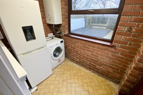 3 bedroom semi-detached house for sale, Llewellyn Park Drive, Morriston, Swansea, City And County of Swansea.