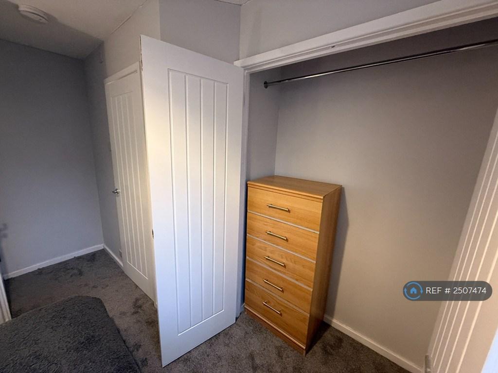 Room 5