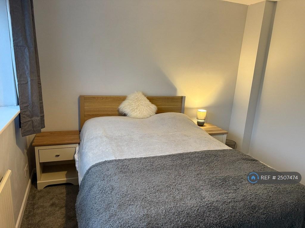 Room 4
