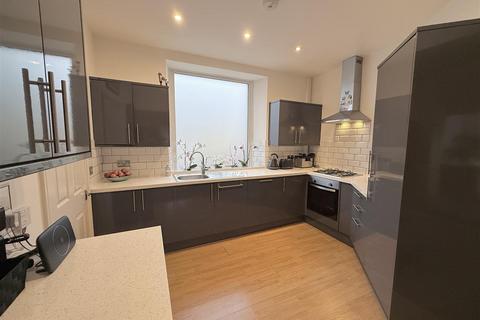 undefined, Park View Terrace, Aberdare CF44
