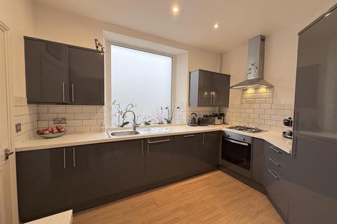 undefined, Park View Terrace, Aberdare CF44