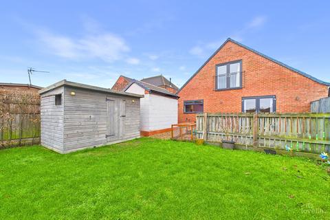 undefined, Thornton Road, North Lincolnshire DN19
