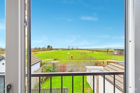 4 bedroom detached house for sale, Thornton Road, North Lincolnshire DN19