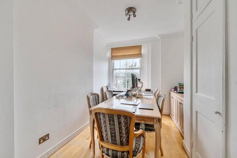 3 bedroom flat to rent, Fitzjames Avenue, West Kensington, London, W14