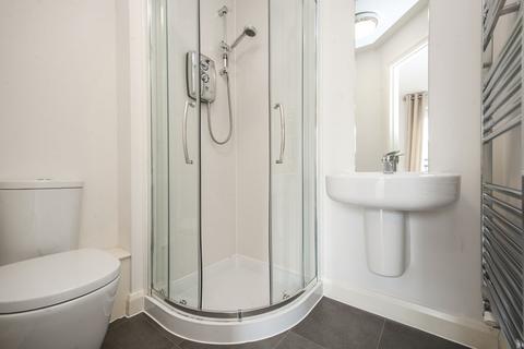 3 bedroom house to rent, Prestbury Close, Cheltenham, GL52