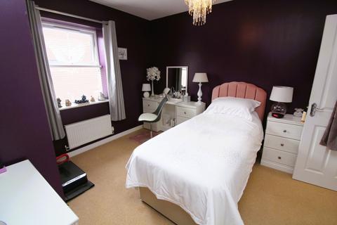 4 bedroom semi-detached house for sale, Westminster Way, Bridgwater TA6