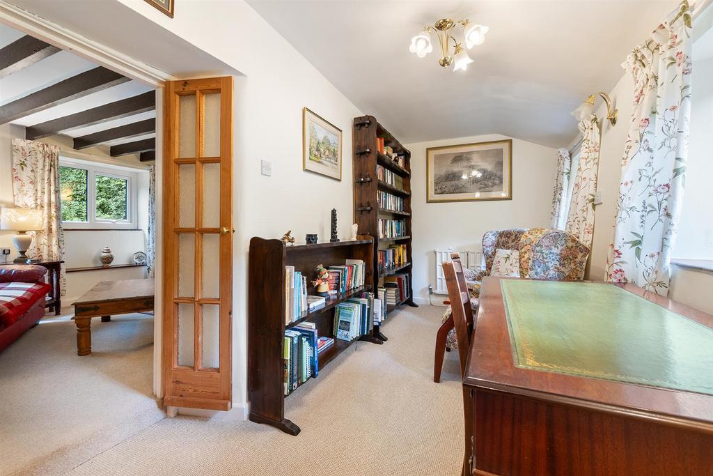 Study/Bedroom 2