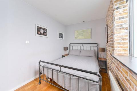 2 bedroom flat to rent, Arklow Road, Deptford, London, SE14