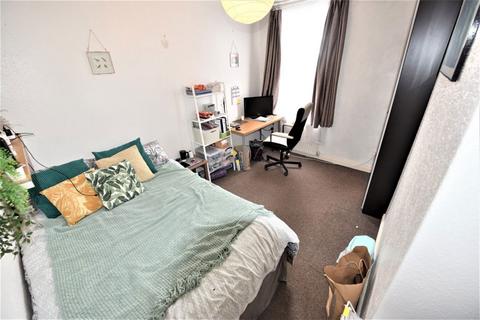 undefined, 336 Burley Road